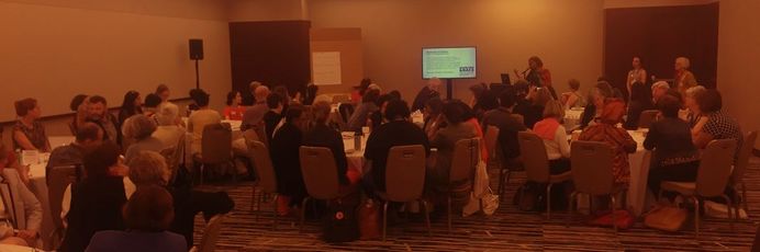 Report May, 27, 2016 session: “Institutional Self-Reflection in Museum&nbsp;Practice”